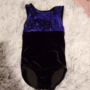 Girls Velvet Star Gymnastics Dance Leotard M 6-7